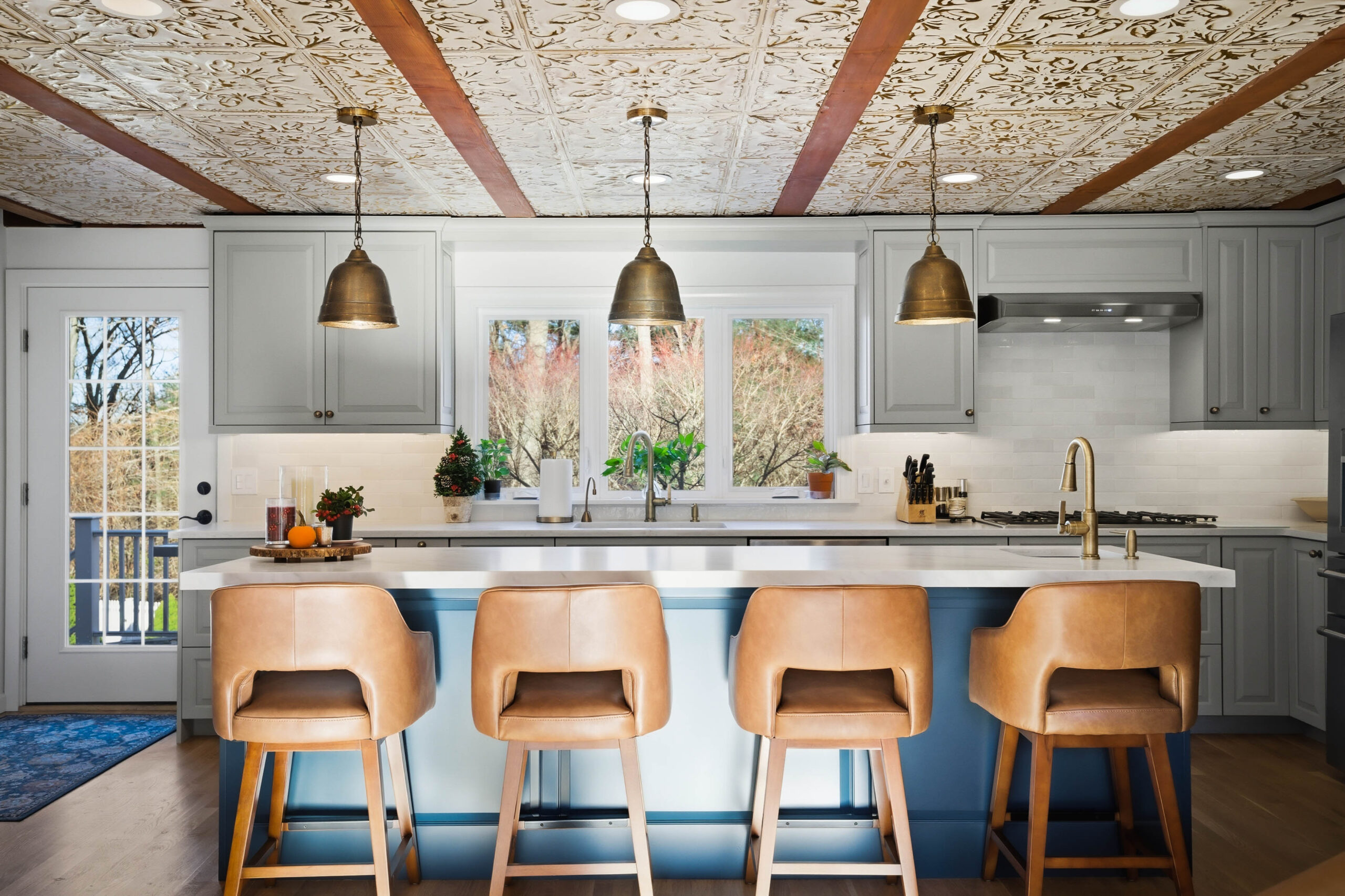 Finished kitchen remodel showcasing contractor project and design inspiration.
